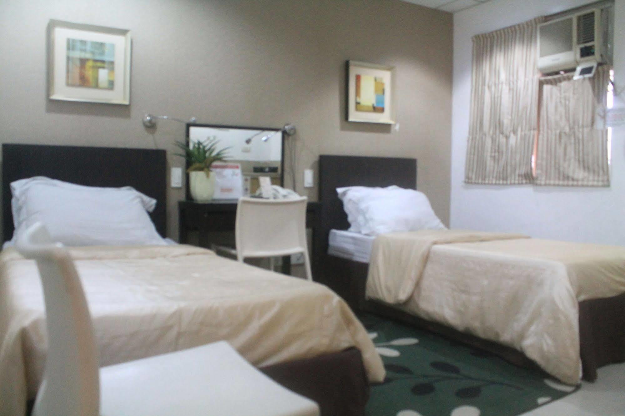 Orange Nest Hotel Manila Esterno foto